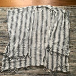 American Eagle Kimono